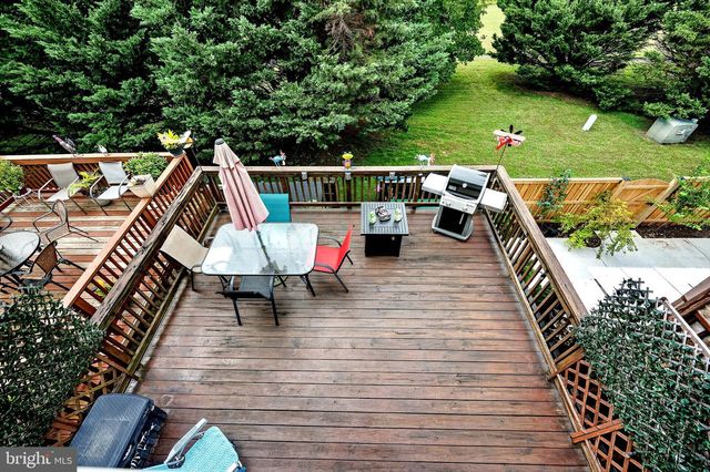 3929 PLUM RUN CT, Fairfax, VA 22033