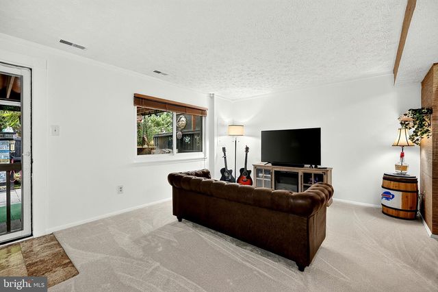 3929 PLUM RUN CT, Fairfax, VA 22033