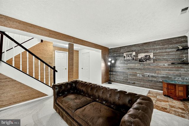 3929 PLUM RUN CT, Fairfax, VA 22033