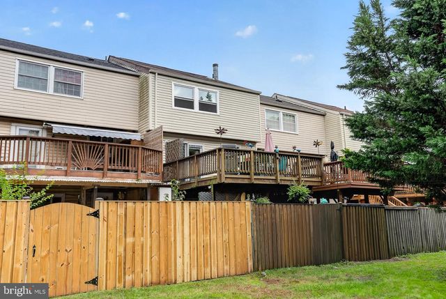 3929 PLUM RUN CT, Fairfax, VA 22033