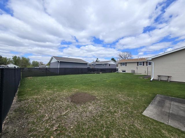 2630 2ND STREET SOUTH, Wisconsin Rapids, WI 54494
