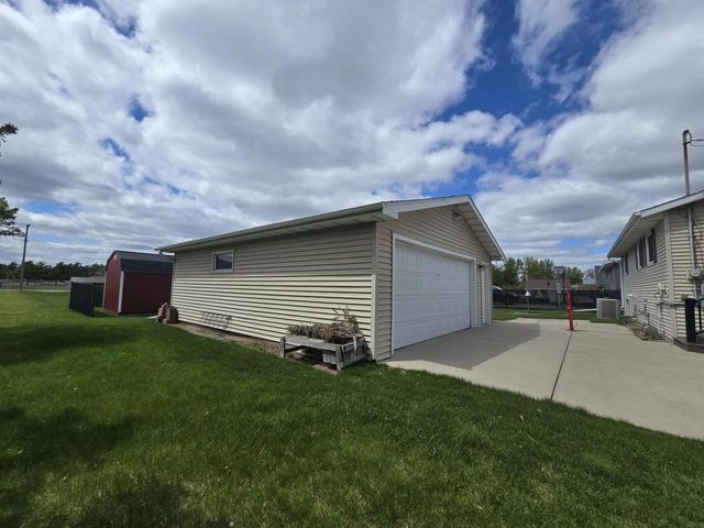 2630 2ND STREET SOUTH, Wisconsin Rapids, WI 54494