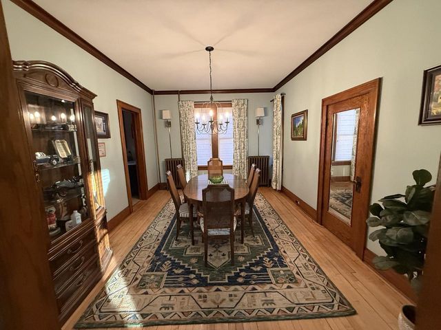 1615 Madison STREET, La Crosse, WI 54601