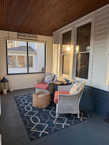 1615 Madison STREET, La Crosse, WI 54601