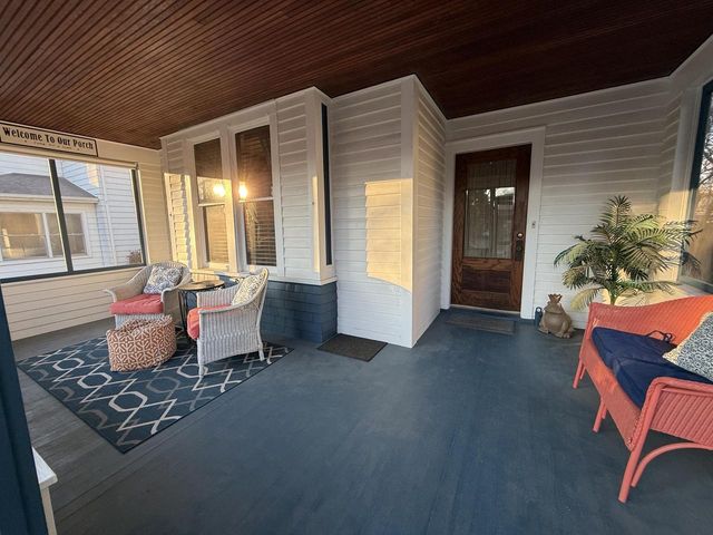 1615 Madison STREET, La Crosse, WI 54601