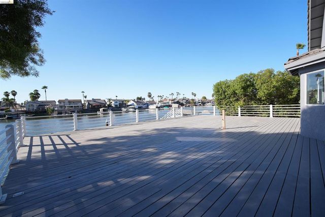 1650 Riverlake Rd, Discovery Bay, CA 94505