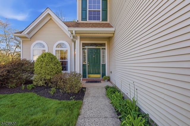3 Bouwrey Pl, Readington Twp., NJ 08889