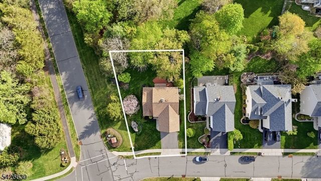 3 Bouwrey Pl, Readington Twp., NJ 08889