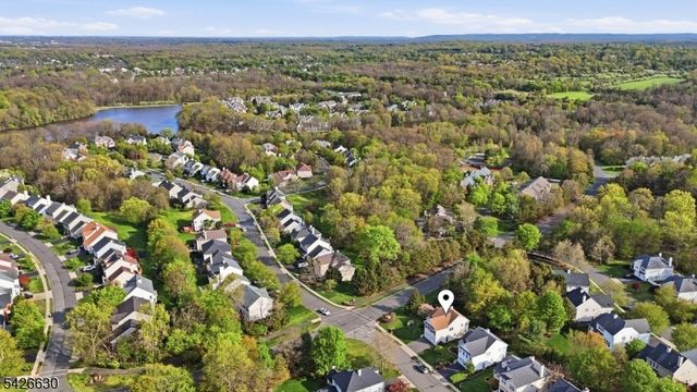 3 Bouwrey Pl, Readington Twp., NJ 08889