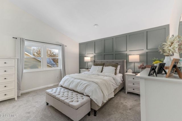 14 Mapleridge Avenue, Halfmoon, NY 12065