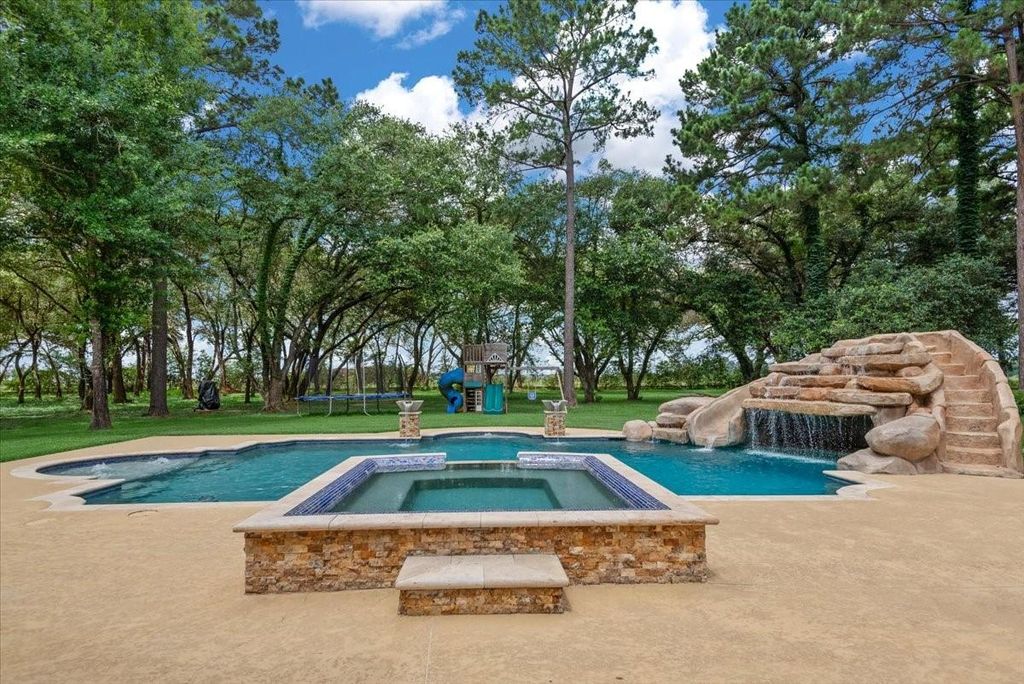21423 Fm-2920, Hockley, TX 77447