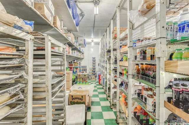 937 Oak Street, Port Huron, MI 48060