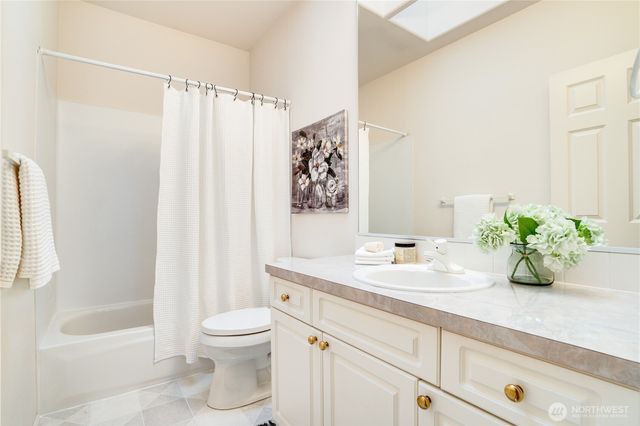 3831 68th Avenue W, Tacoma, WA 98466