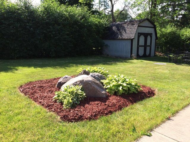 6433 S 121st STREET, Franklin, WI 53132