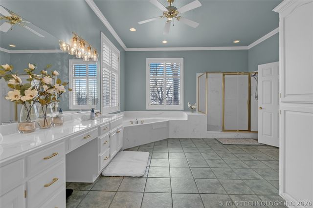 6828 E 118th Street S, Bixby, OK 74008