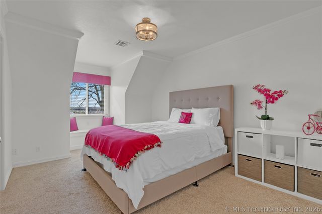 6828 E 118th Street S, Bixby, OK 74008