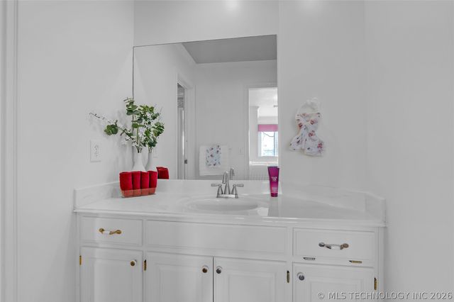 6828 E 118th Street S, Bixby, OK 74008