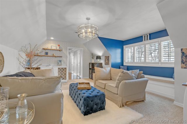 6828 E 118th Street S, Bixby, OK 74008