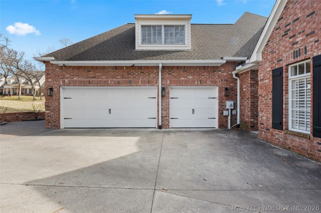 6828 E 118th Street S, Bixby, OK 74008