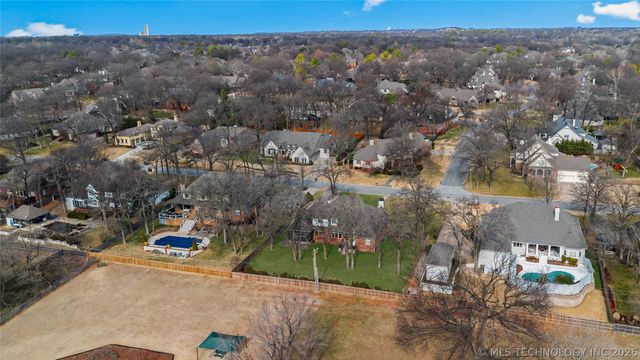 6828 E 118th Street S, Bixby, OK 74008