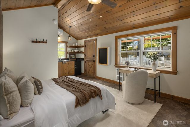 1616 SW 152nd Street, Burien, WA 98166