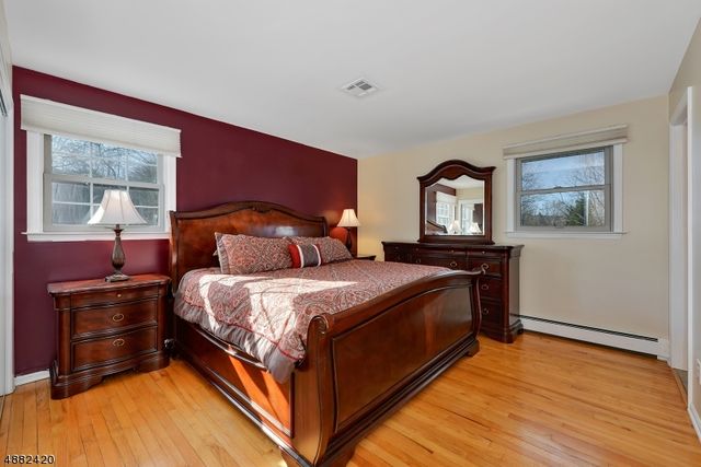 12 Studer Rd, Clinton Twp., NJ 08809