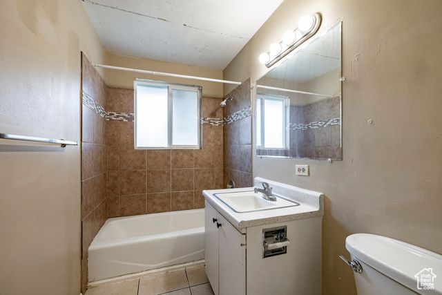 5643 S 2200 W, Roy, UT 84067