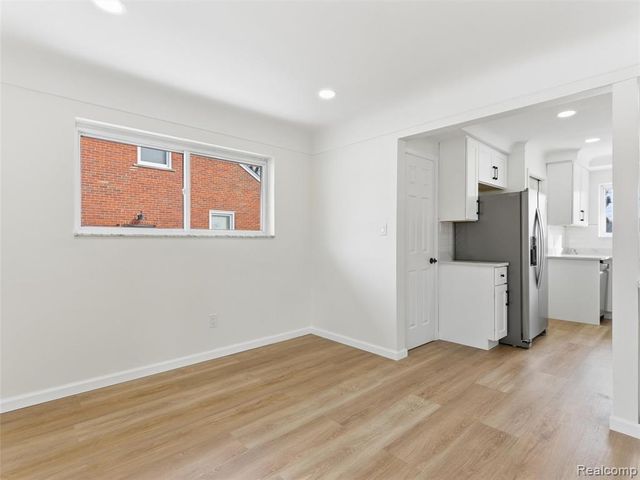 1544 Sheffield Road, Birmingham, MI 48009