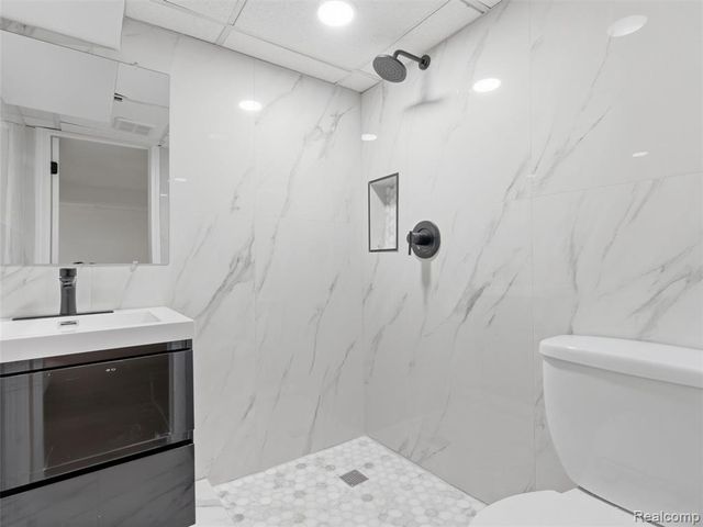 1544 Sheffield Road, Birmingham, MI 48009