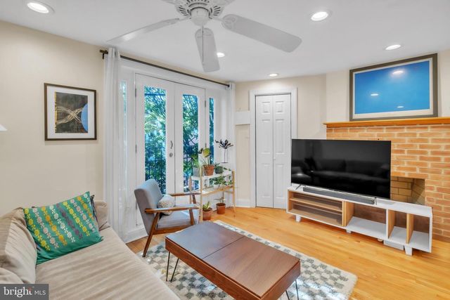 764 S HICKS ST, Philadelphia, PA 19146