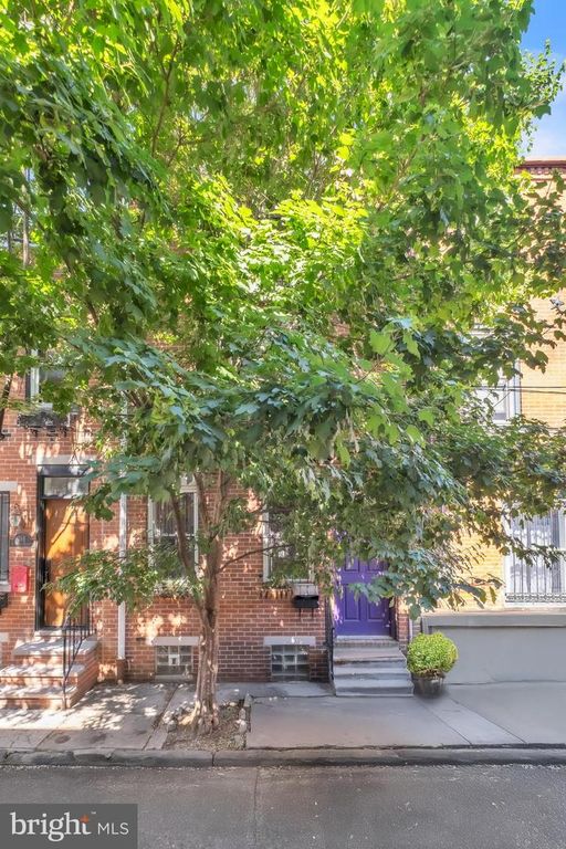 764 S HICKS ST, Philadelphia, PA 19146