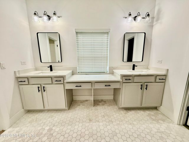 154 KIWI PALM Court, Jacksonville, FL 32081