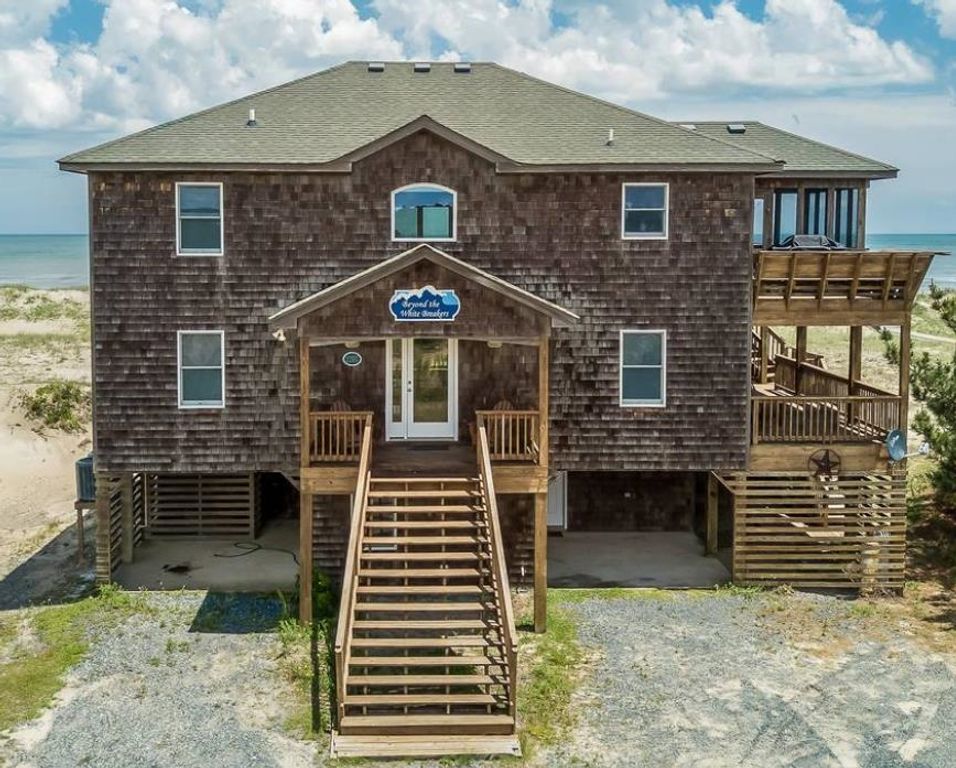 Image 1 of property listing at 2367A Sandfiddler Road Lot 7, Corolla, NC 27927