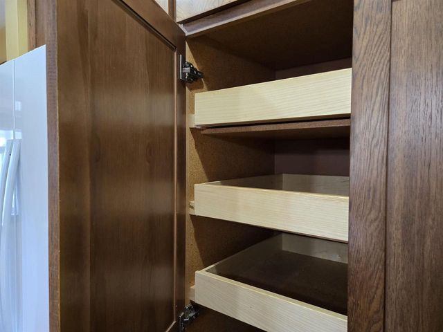 1230 S 31ST STREET, Manitowoc, WI 54220