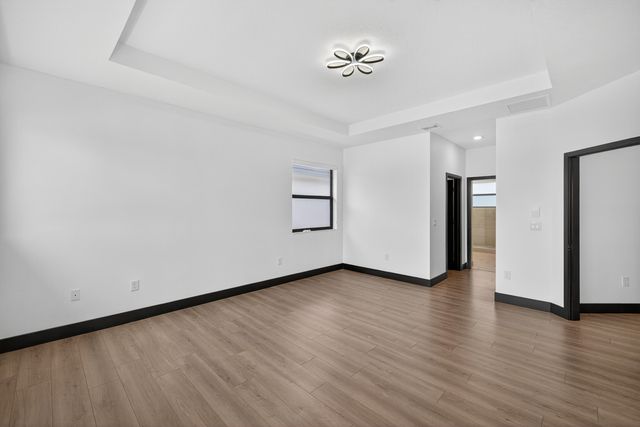 15800 NW 88th Avenue, Miami Lakes, FL 33018