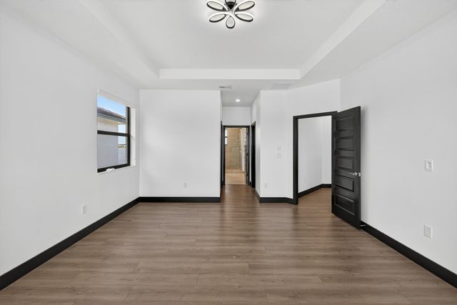 15800 NW 88th Avenue, Miami Lakes, FL 33018