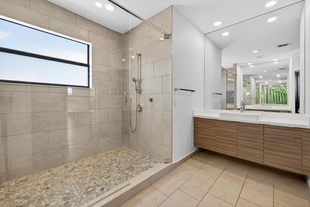 15800 NW 88th Avenue, Miami Lakes, FL 33018