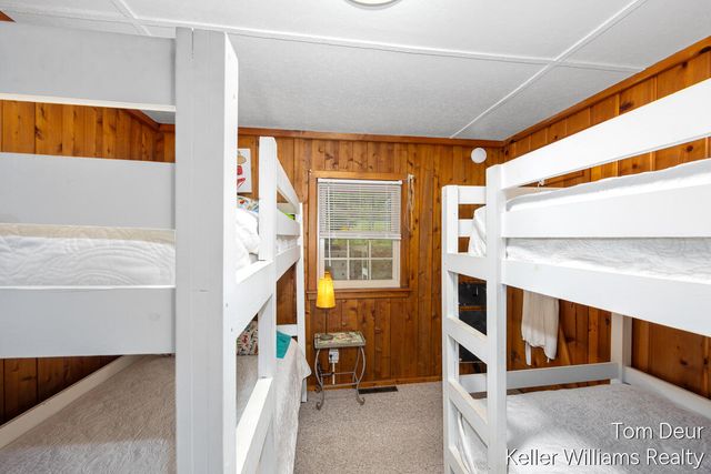 8175 S Island View Drive, Newaygo, MI 49337