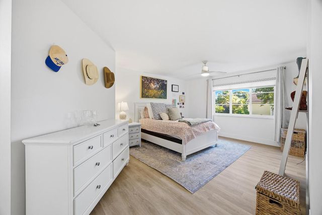 153 Seabreeze Circle, Jupiter, FL 33477