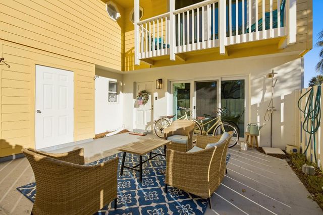 153 Seabreeze Circle, Jupiter, FL 33477