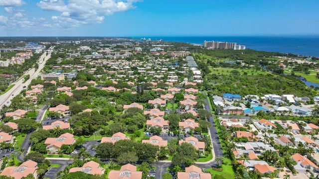 153 Seabreeze Circle, Jupiter, FL 33477