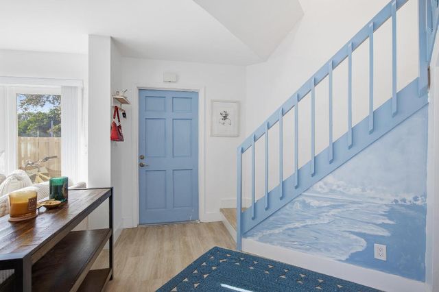 153 Seabreeze Circle, Jupiter, FL 33477