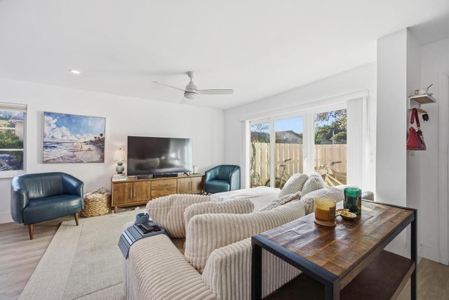 153 Seabreeze Circle, Jupiter, FL 33477