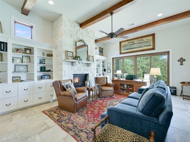 27206 Waterfall Hill PKWY, Spicewood, TX 78669