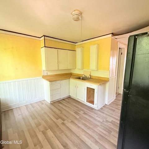 71 E Fulton Street, Gloversville, NY 12078