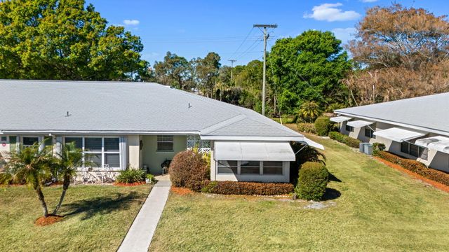 113 Lakes End Drive D, Fort Pierce, FL 34982
