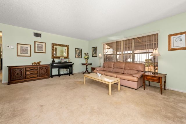 113 Lakes End Drive D, Fort Pierce, FL 34982