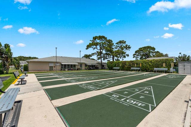 113 Lakes End Drive D, Fort Pierce, FL 34982