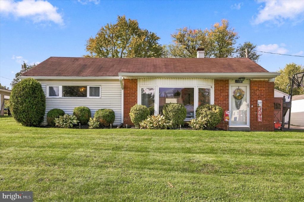 720 RENEL RD, PLYMOUTH MEETING, PA 19462 — exterior