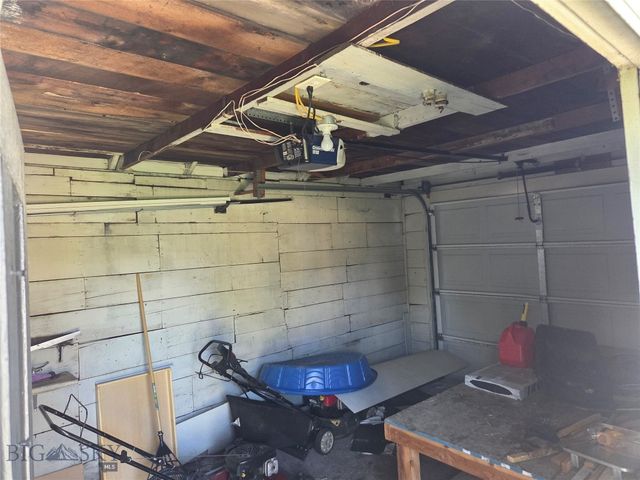 1947 S Arizona, Butte, MT 59701